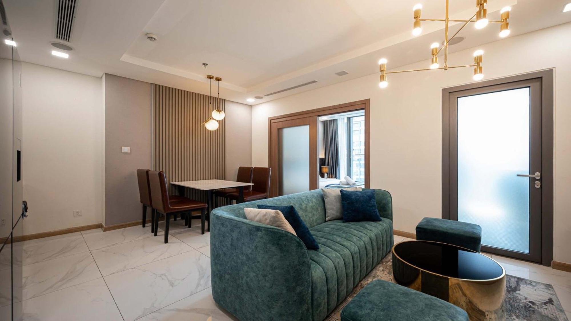 Landmark 81 And Vinhomes Riverside Apartment *